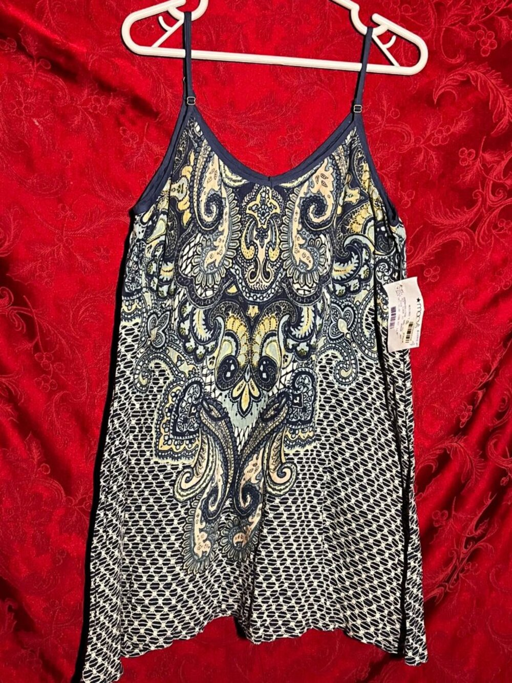 NWT O'Neill Printed Spaghetti Strap Cami Tank Top Size M Navy Blue Paisley